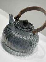 قوری پیرکس دودی حرارت مستقیم دسته چوبی - تصویر 2